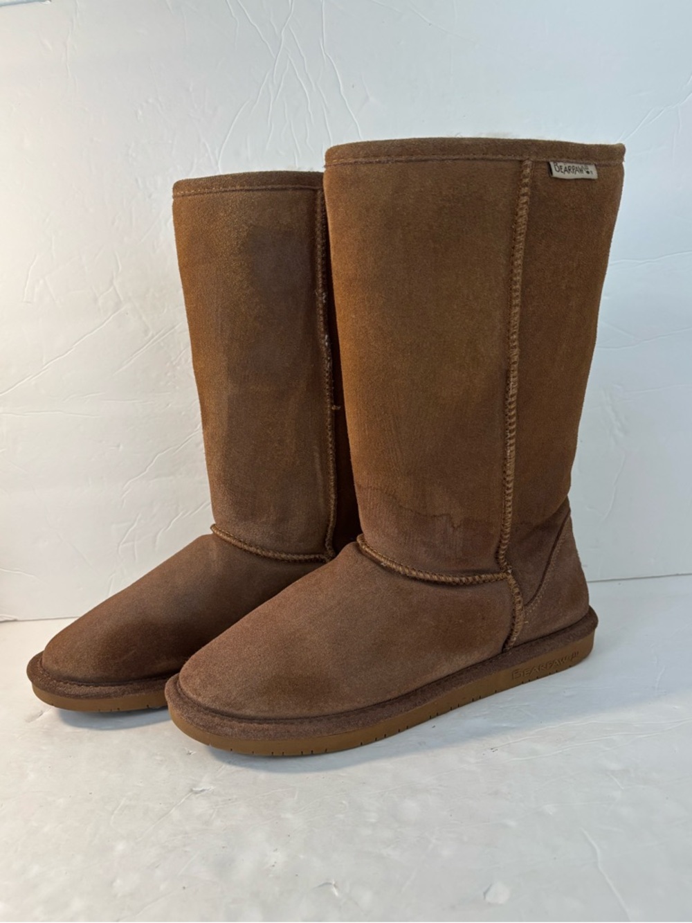 BEARPAW Emma Brown Suede Boots Size 9